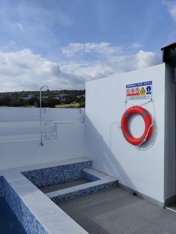 Michael Angelo Villa Paphos Eksteriør bilde