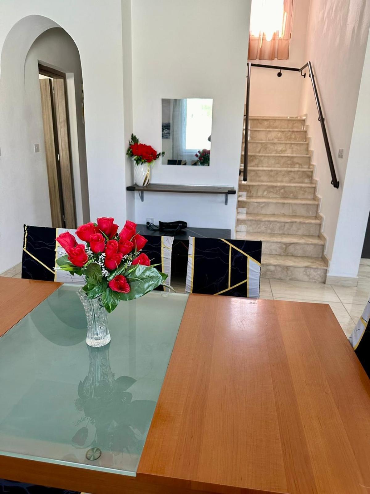 Michael Angelo Villa Paphos Eksteriør bilde