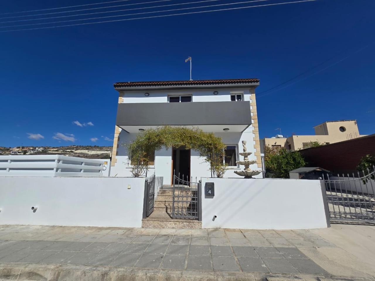 Michael Angelo Villa Paphos Eksteriør bilde